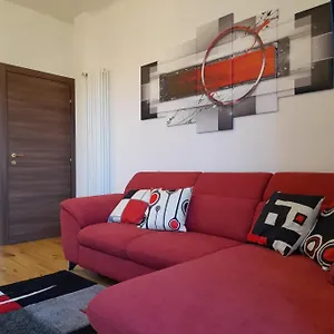 https://bellissimo-appartamento-zona-8-milano.italymilanhotels.net